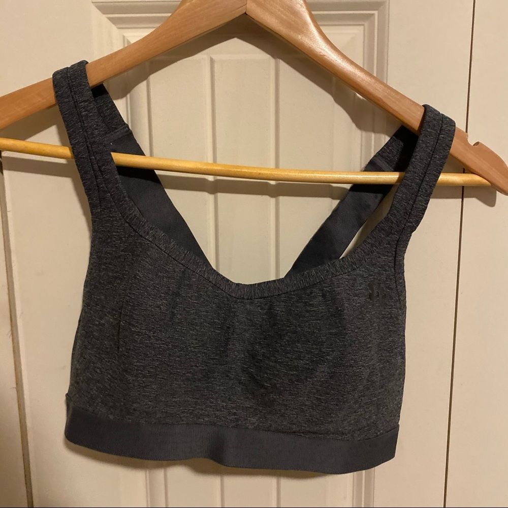 Under Armour Cross Back Sports Bra